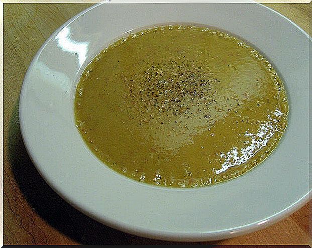 Zucchini puree soup for weight loss