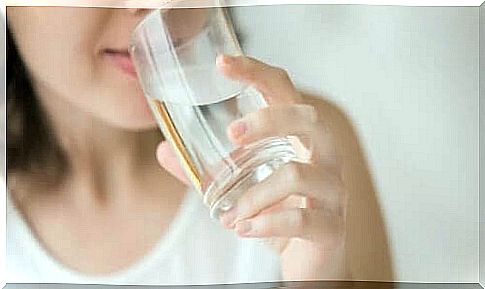 you can drink water to revitalize strained muscles