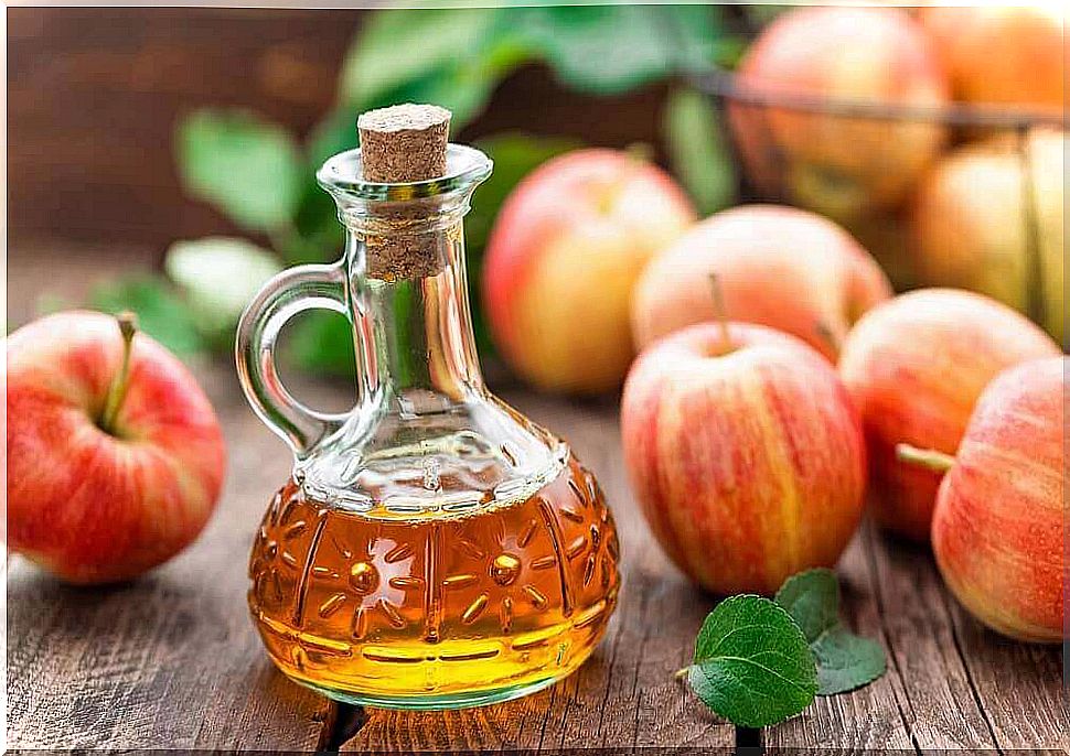 apple cider vinegar natural treatment for heel pain