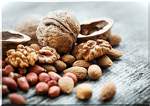 Walnuts are rich in antioxidants.