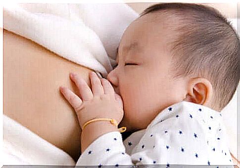 The benefits of breastfeeding for the newborn's immune system