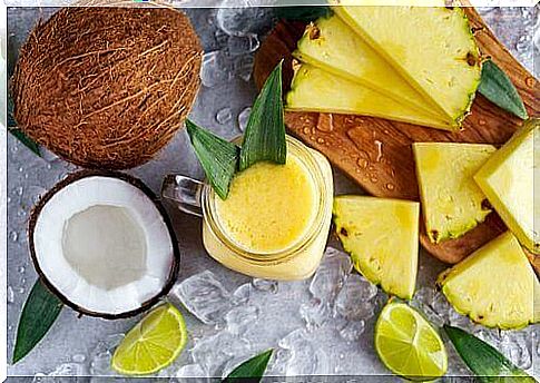 Lose weight and get rid of accumulated fluids with this pineapple-coconut-ginger sole