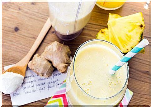 To make diuretic smoothies, you need ginger, coconut and pineapple.