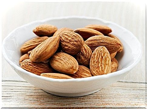 Sleep better by enjoying almonds