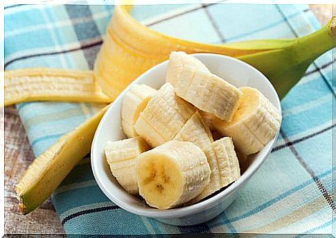 banana pieces in a bowl