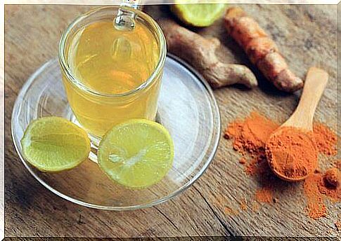 Turmeric-lemon tea